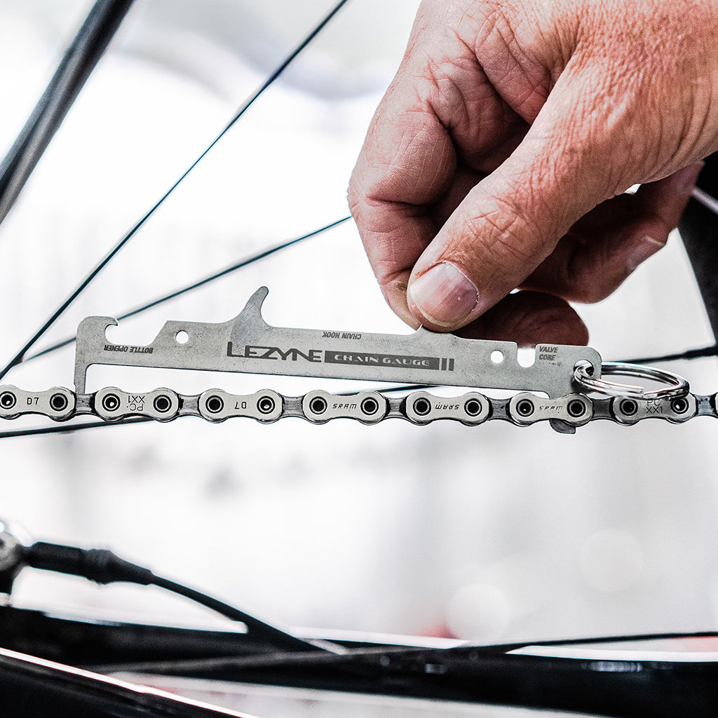Precision bike chain gauge for 5 to 12-speed chains