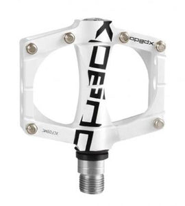 XPEDO TRVS 9 FLAT PEDAL-(WHITE)