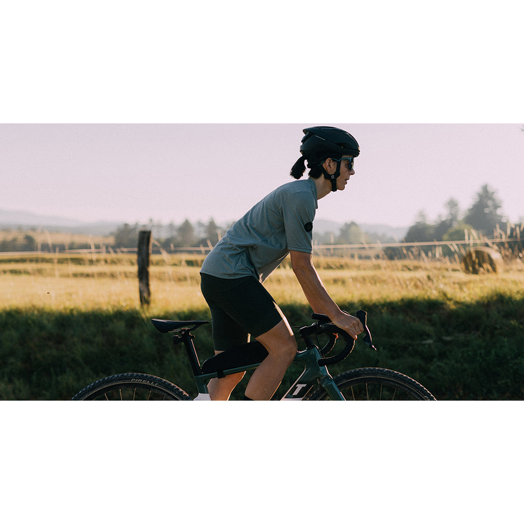 Santini Cargo Bibshorts, Black, chamois detail.
