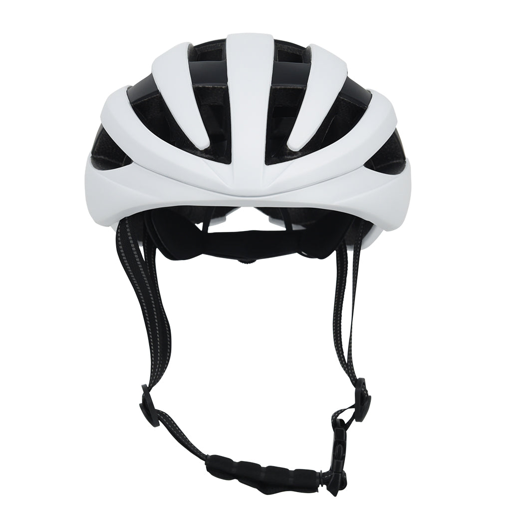 High-performance cycling helmet with 18 air vents