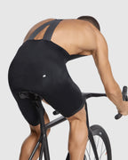 ASSOS men’s cycling bib shorts with racingFit design