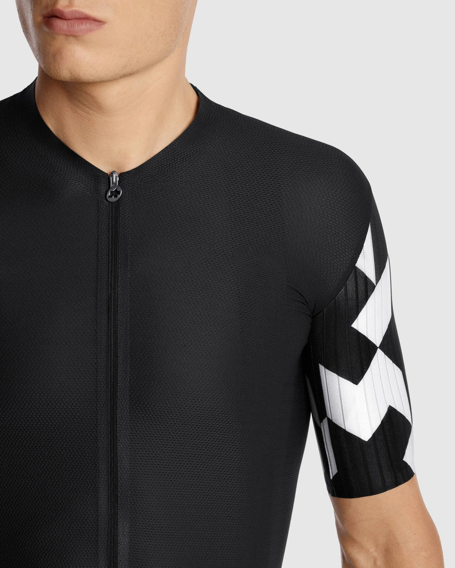 ASSOS EQUIPE RS S11 Jersey with Triple Ramp Pockets