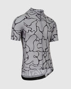 ASSOS lightweight breathable cycling jersey for men
