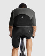 ASSOS MILLE GT C2 EVO Jersey Sleeve and Collar Detail