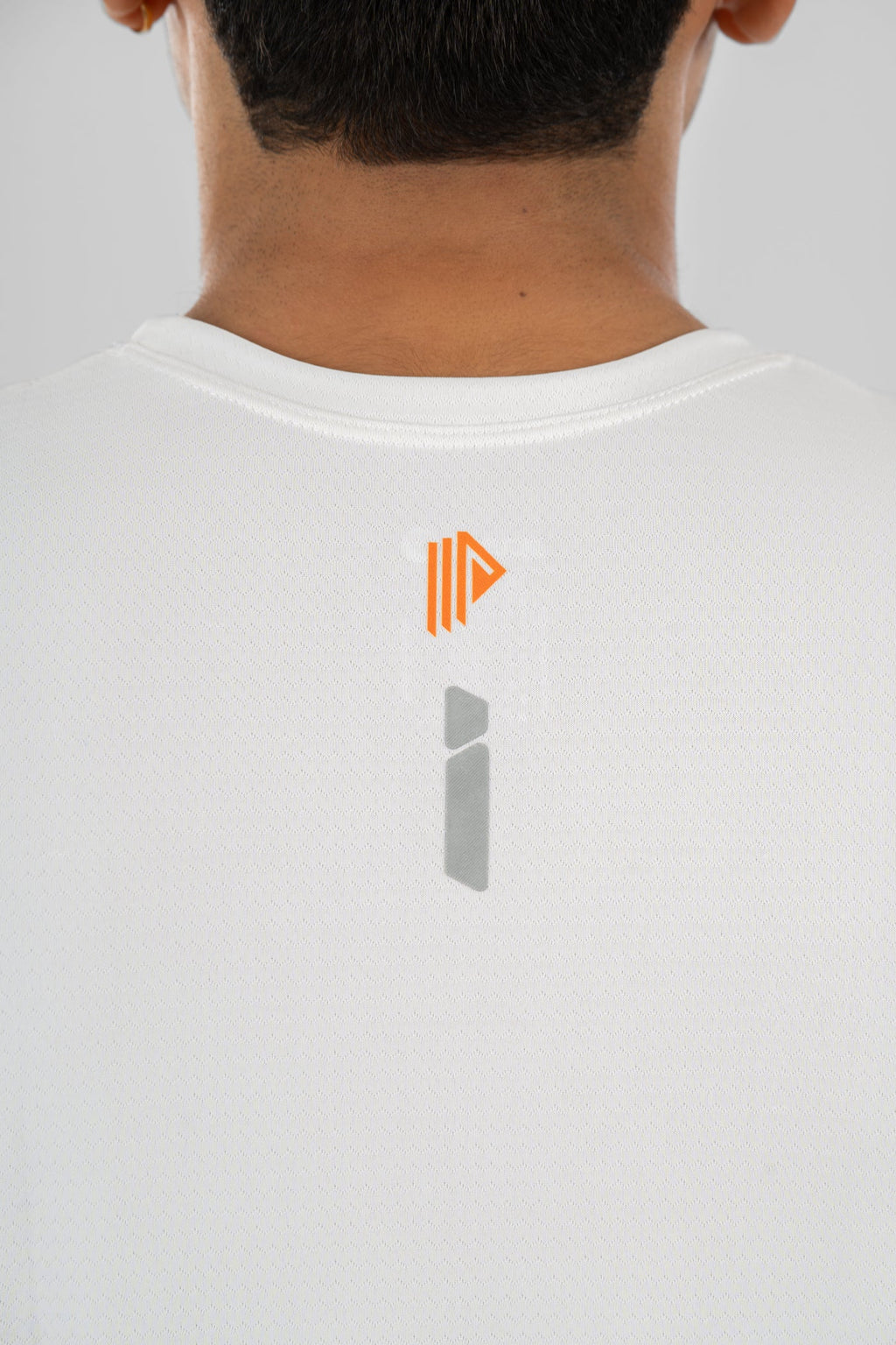 apace mens-tshirt-activewear-snow