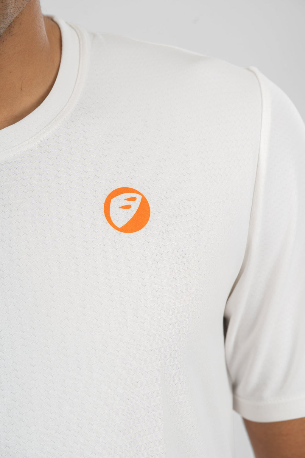 apace mens-tshirt-activewear-snow