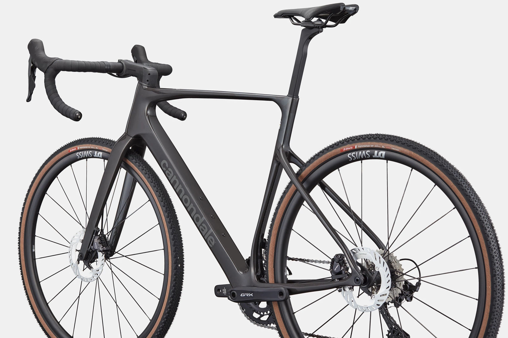 High-performance Cannondale SuperX 3 race bike with internal cable routing and integrated seatpost