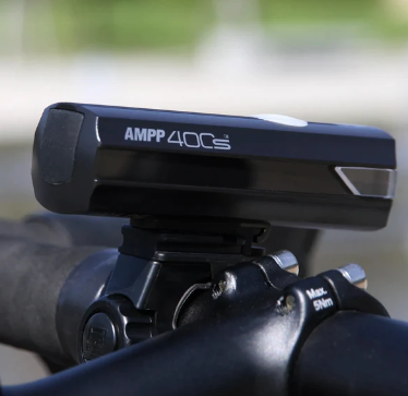 Close-up of the Cateye AMPP 400 S's USB-C charging port.