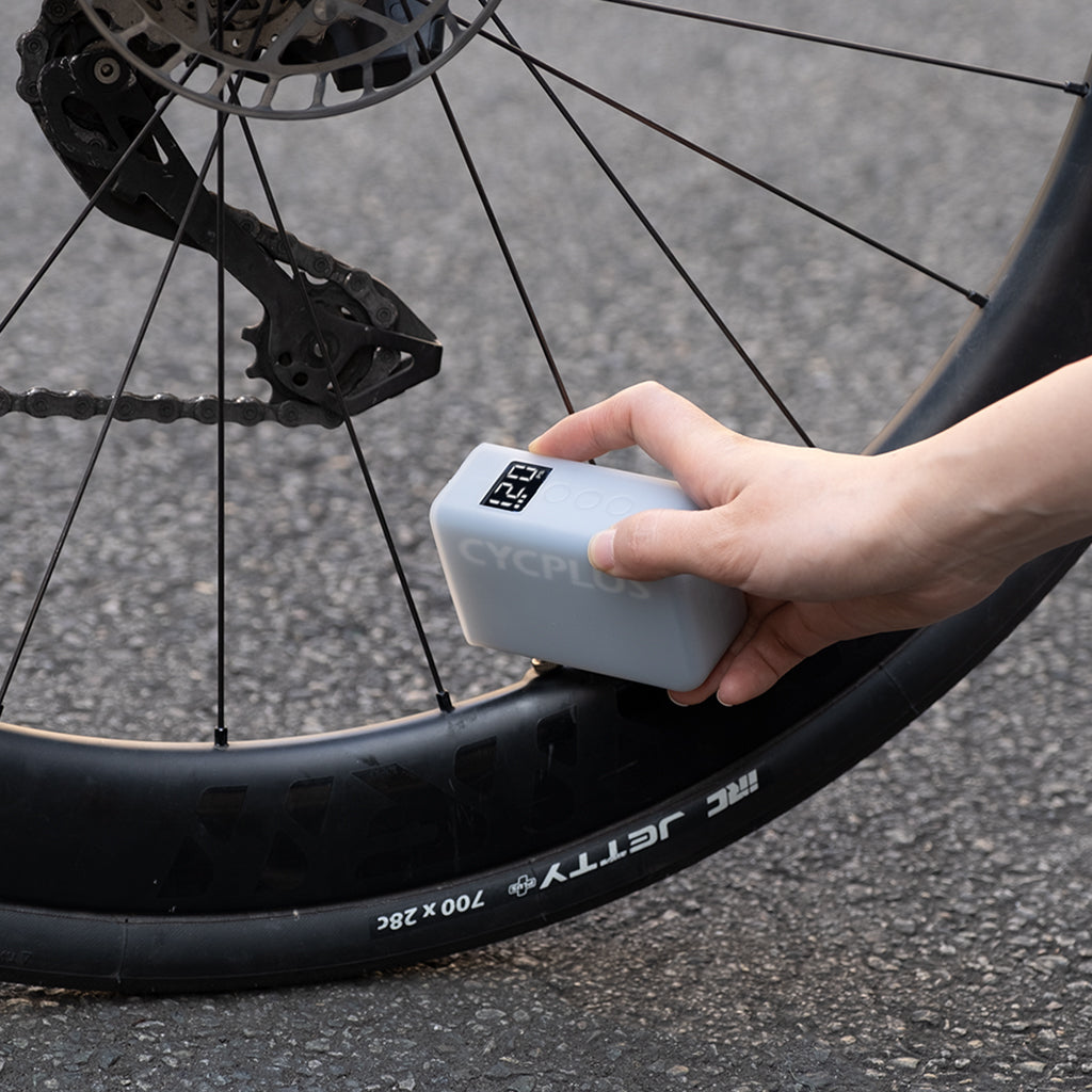 Cycplus AS2 Pro Max Mini E-Pump – Compact & High-Performance