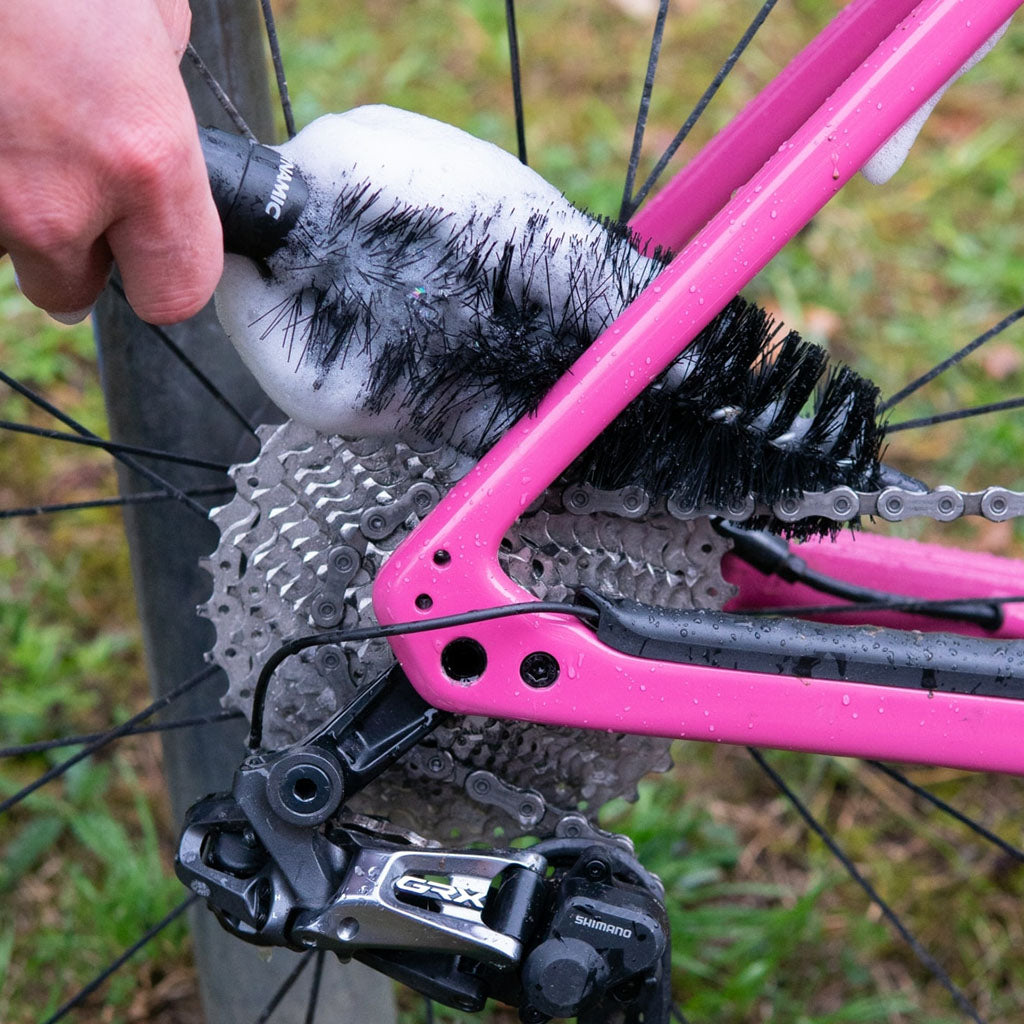 Bike Cone Brush Safe for Carbon Frames and Components