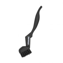 Dynamic Drivetrain cleaning brush for bicycle chain and cassette

