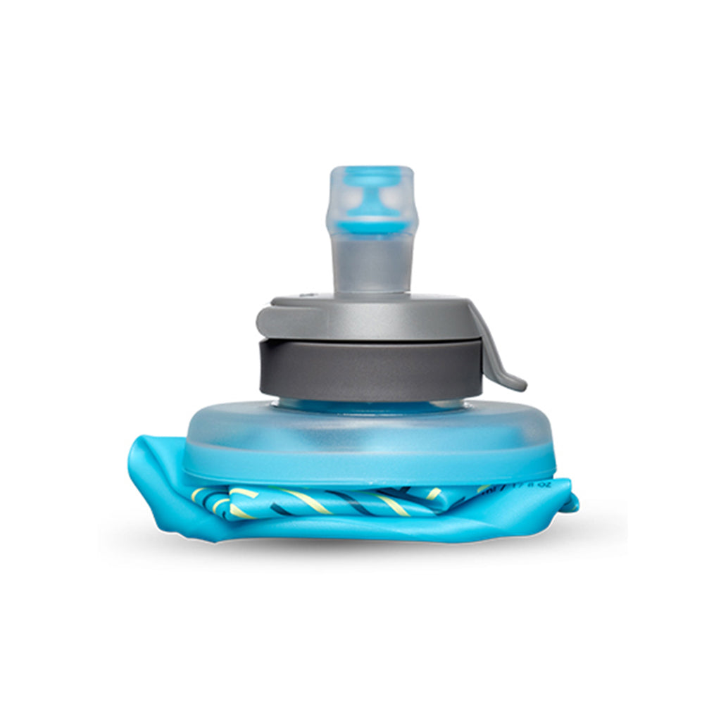 Foldable and flexible Malibu Blue Hydrapak Skyflask Speed 500ml, designed to shrink as you drink.