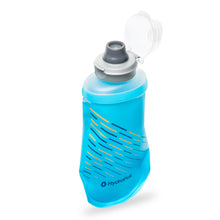 Small and lightweight: the 150ml Hydrapak Softflask in a striking Malibu Blue.