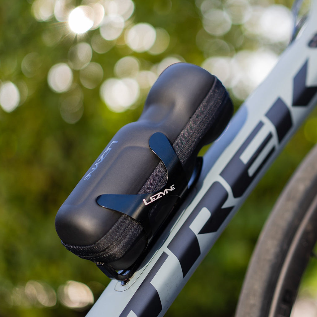 Lezyne Flow Tool Caddy Pro sleek, all-black tool bag