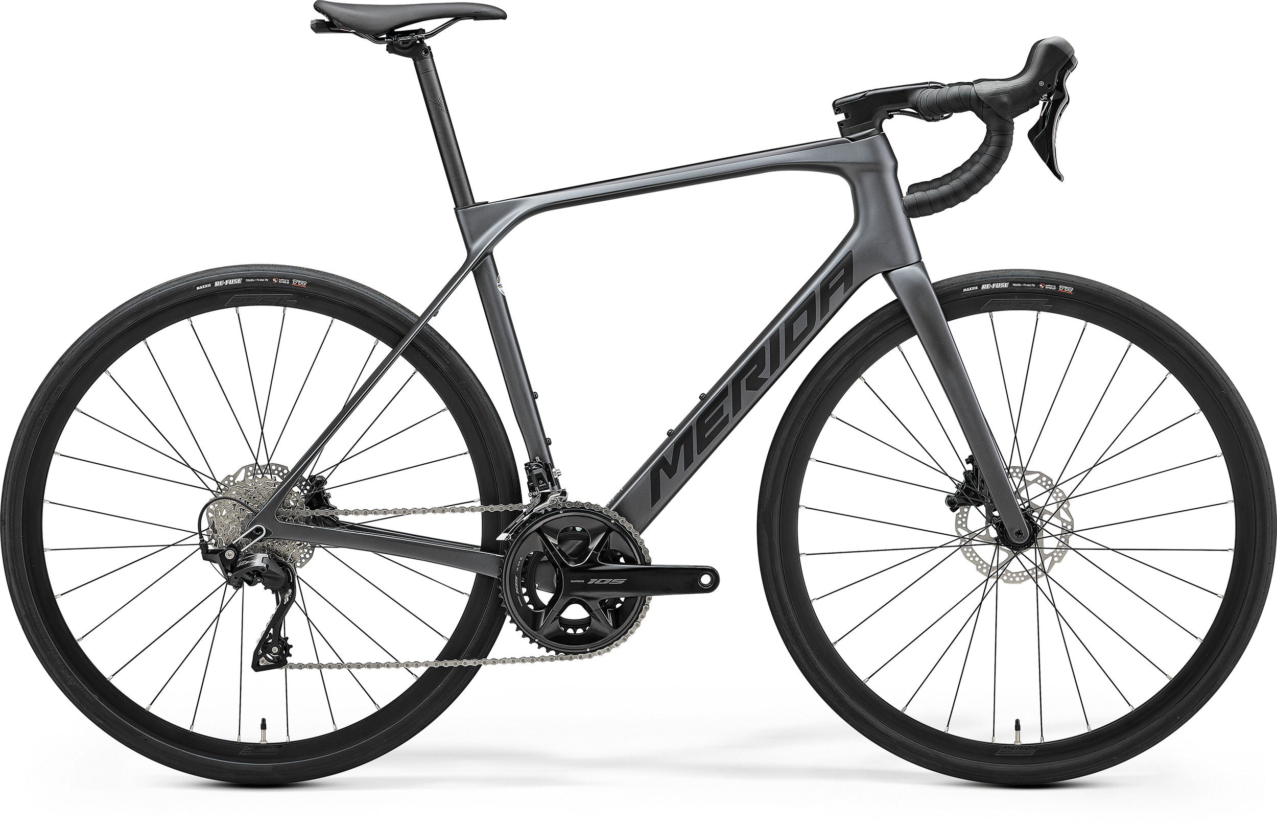 Merida Scultura Endurance 4000 II3 carbon road bike with Shimano 105 12-speed.