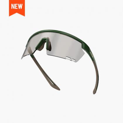 Magicshine Rouler Photochromic Sports Sunglasses in Green/Brown, featuring adaptive tint lenses and a sleek semi-frame, ideal for cycling and diverse light conditions.