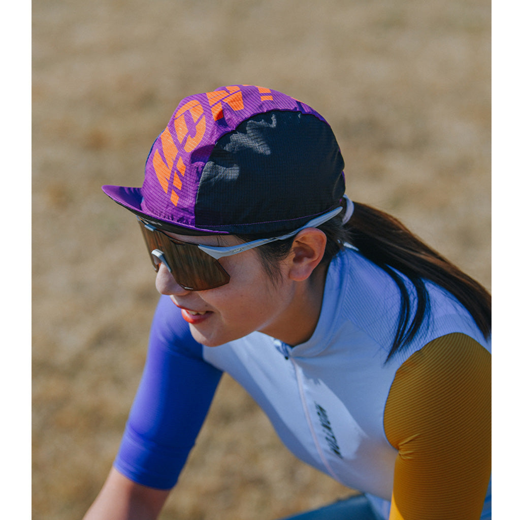 Monton Urban+ cycling cap for sweat control under helmet