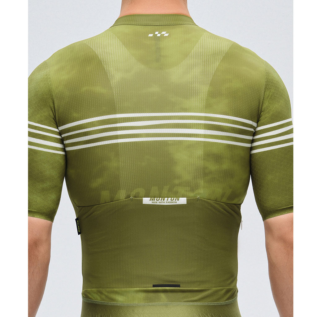 Monton Days 4.0 moisture-wicking jersey for hot weather rides