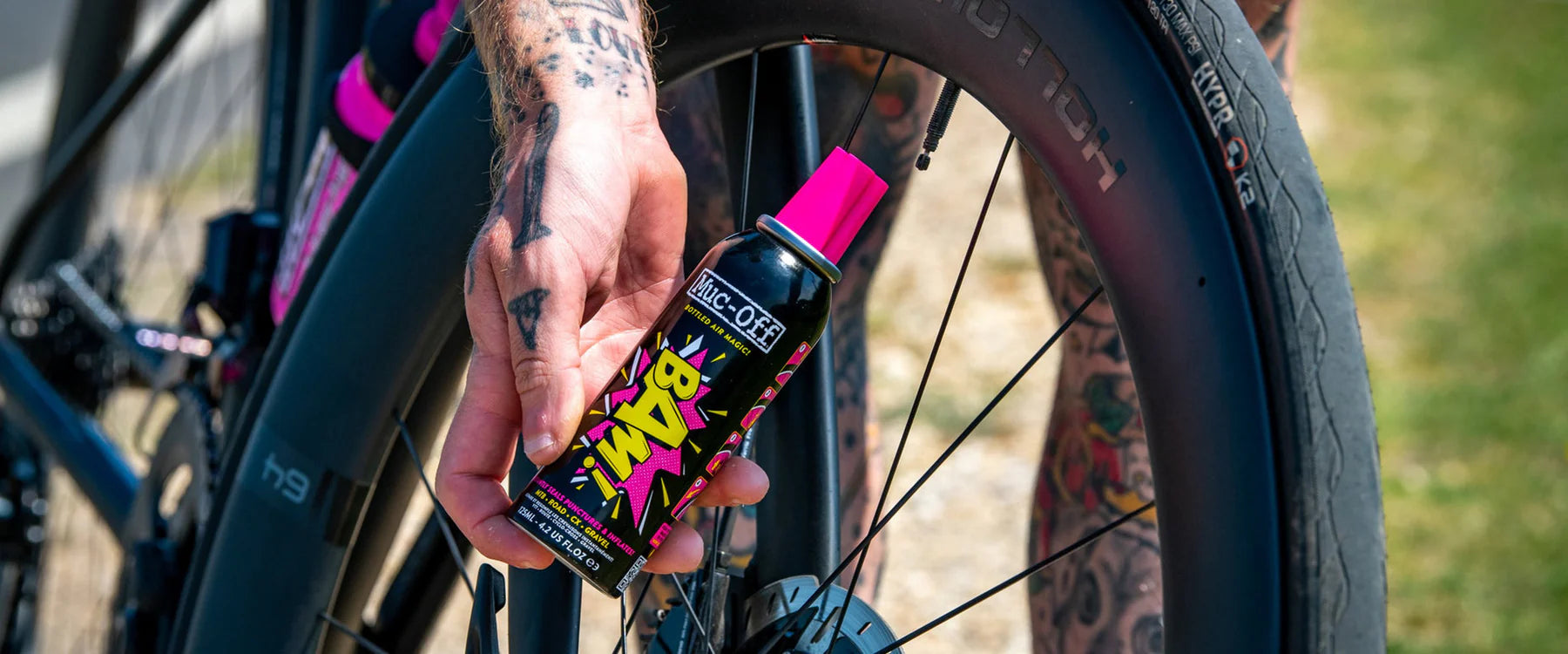 Bike emergency puncture repair spray – B.A.M! latex foam inflator