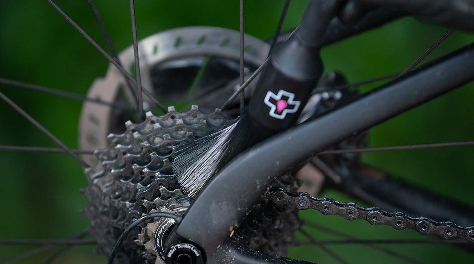 Muc-Off Bicycle Cleaning Brush for Mechanics and Sprockets