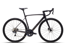A full shot of the Polygon Strattos S8D, a performance road bike with a black frame.