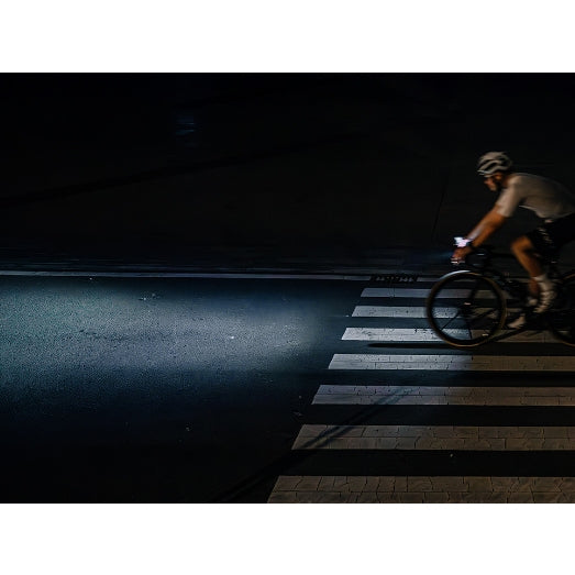 Ravemen K700 bike light with thermal protection and memory function