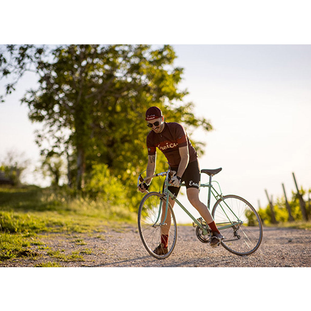 Santini Eroica Ruby Wool Jersey Bordeaux featuring merino wool blend for breathable comfort