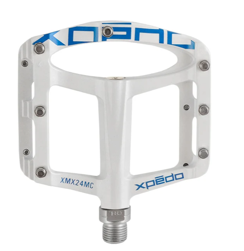 Xpedo SPRY white flat pedal with ultra-thin magnesium body and 14-pin platform
