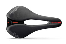Selle Italia Novus Boost EVO Carbonio Superflow Saddle