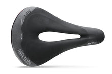 Comfortable Selle Italia ST7 Vision Superflow bike saddle