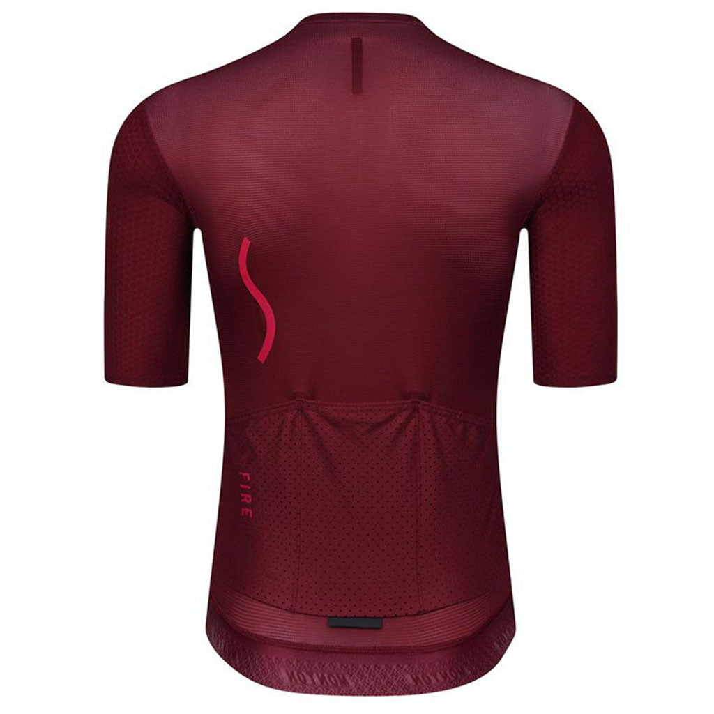 Minimalist aerodynamic red cycling jersey for men