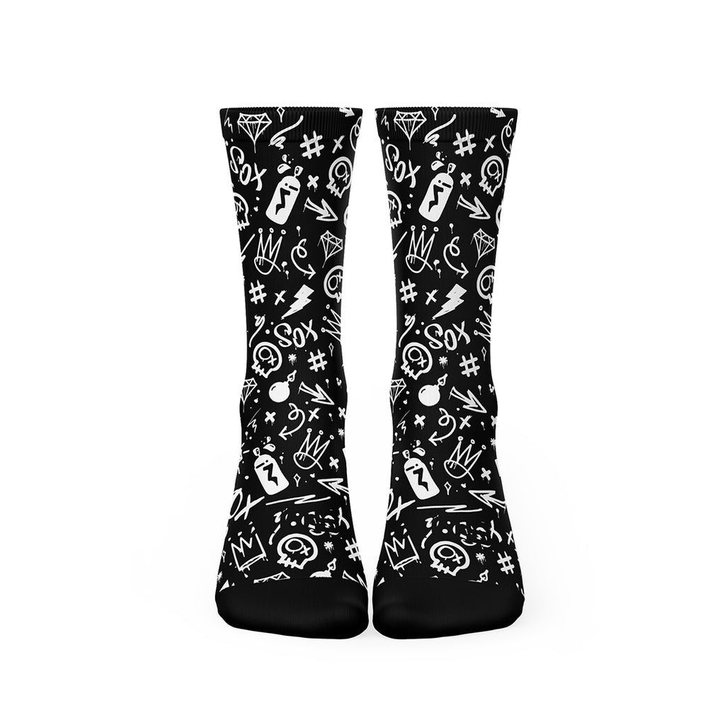 Breathable crew socks with seamless toe