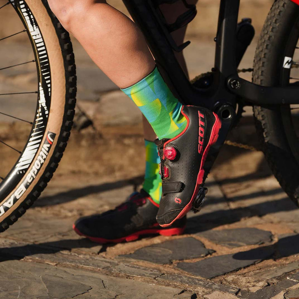 Lightweight green crew socks with breathable mesh fabric