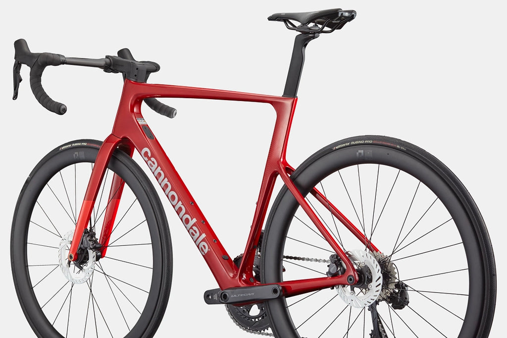 Cannondale SuperSix EVO 2 integrated cable routing frame design