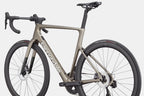 Cannondale SuperSix EVO 2 700c race-ready carbon bike