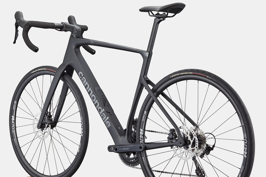 Cannondale Synapse Carbon 5 Black side profile road bike