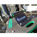 TreeFrog Pro 1 Plus Bike Rack mounted on a car roof – A high-quality suction cup bike rack for road and MTB bikes.
