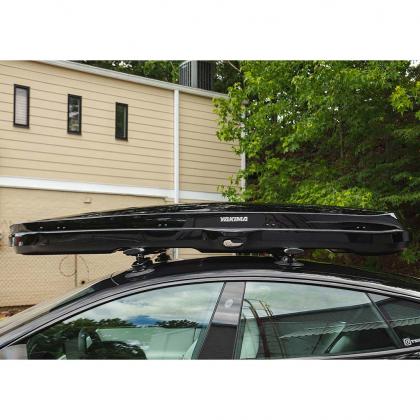  Medium-sized car roof box on black TREEFROG roof rack crossbars, perfect for extra storage on road trips