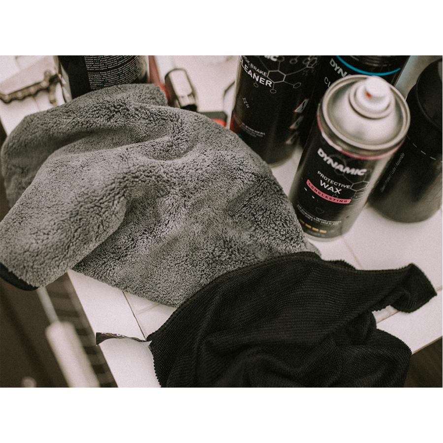 Dynamic Luxury Microfibre Polishing Cloth giving a bike frame a streak-free shine.