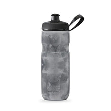 590ml Polar Fly Dye Monochrome Bottle – Compact, insulated bottle with Dash Handle for convenient carrying.
