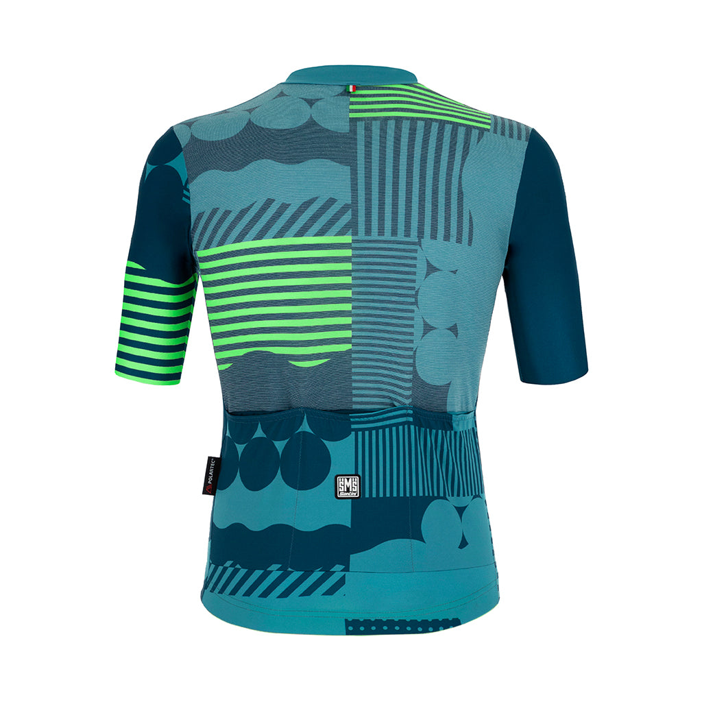 Back view showing Polartec Delta panel for moisture-wicking and breathability