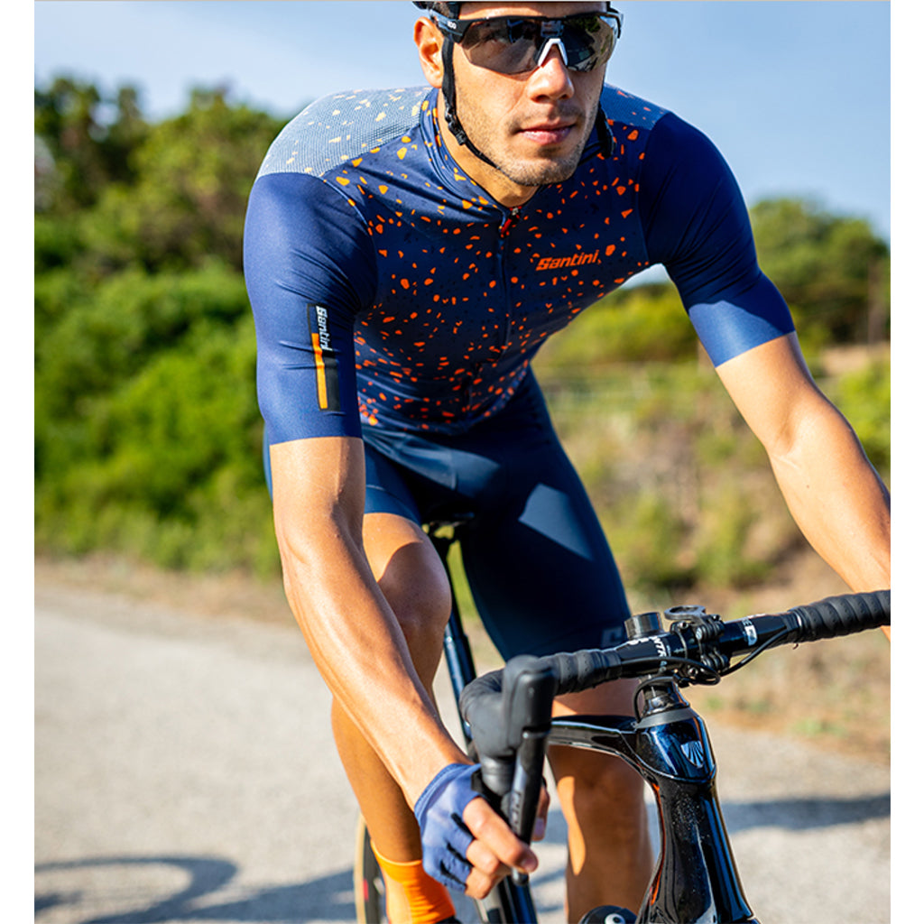Raw-cut sleeve close-up on Santini Delta Pietra Jersey

