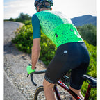 Lightweight Santini Pro Performance cycling jersey in Military Green