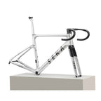 Side SEKA Spear frameset in achromatic silver.