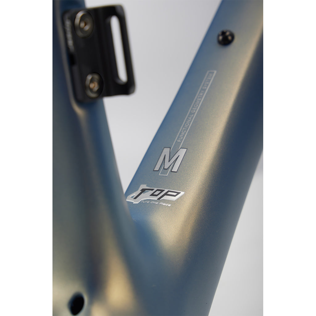 View 6 of the SEKA Spear frameset in twilight blue.