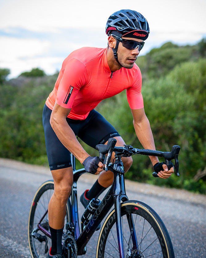 Santini performance cycling apparel for men Granatina