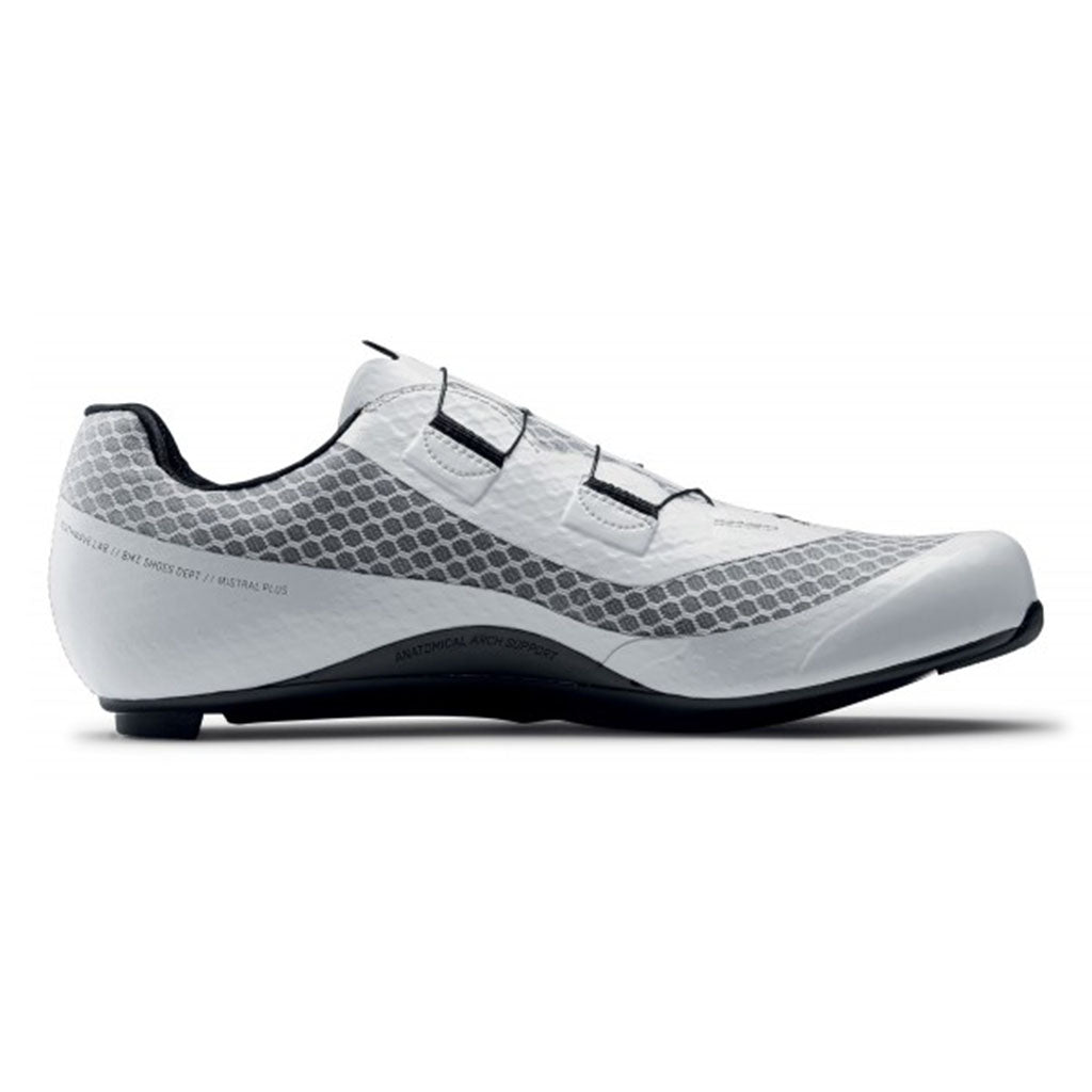 Shop Northwave Mistral Plus Shoes(White/Black)  Online in India | United By Cycling