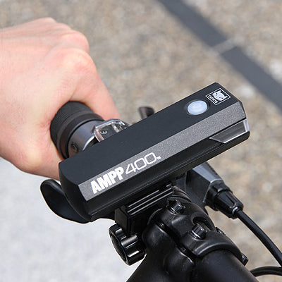 Shop CatEye Lampset AMPP400/VIZ150 (Chargeable) Online in India | United By Cycling