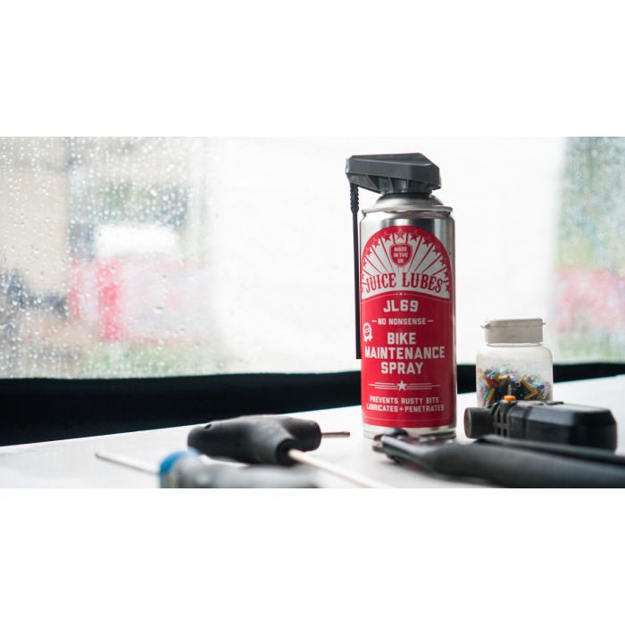 400ml can of Juice Lubes JL69, a versatile moisture displacement and protective spray for all bike components.